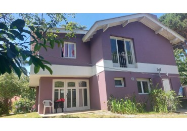 VENTA CASA CHALET EN PINAMAR!! IMPORTANTE VIVIENDA A LA VENTA! 