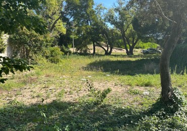 VENTA DE HERMOSO LOTE  UNIFAMILIAR EN VILLA GESELL DE  690 m2